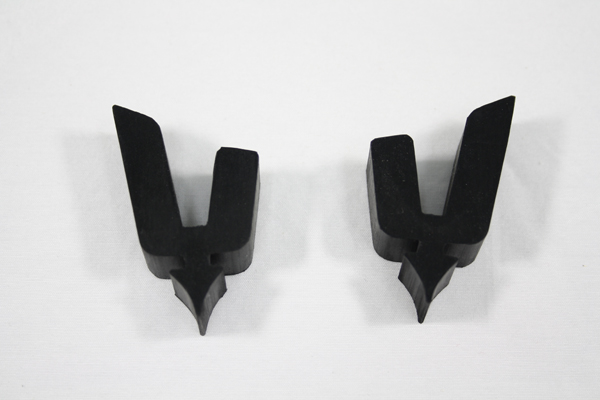 Corvette Roof Panel Storage Bracket Bumper - Pair